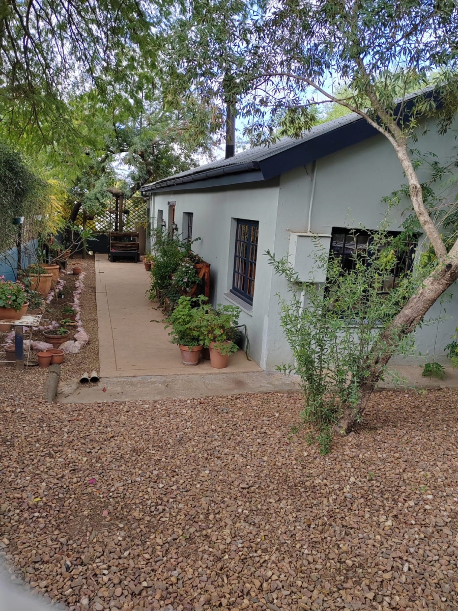 2 Bedroom Property for Sale in Riebeek Kasteel Western Cape